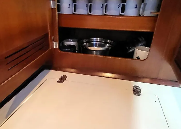 Yacht Oceanis Clipper Botel *