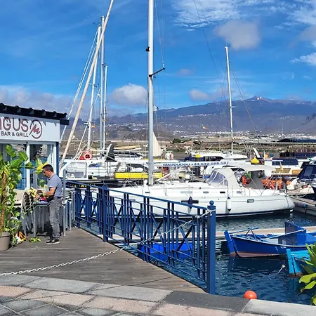 Yacht Oceanis Clipper Bådhotel Las Galletas