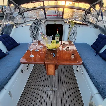 Hotel na wodzie Yacht Oceanis Clipper Las Galletas